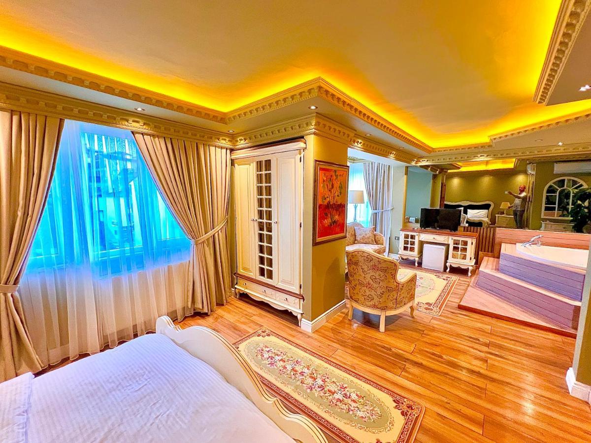 Real King Suite Hotel Trebizonda Exterior foto
