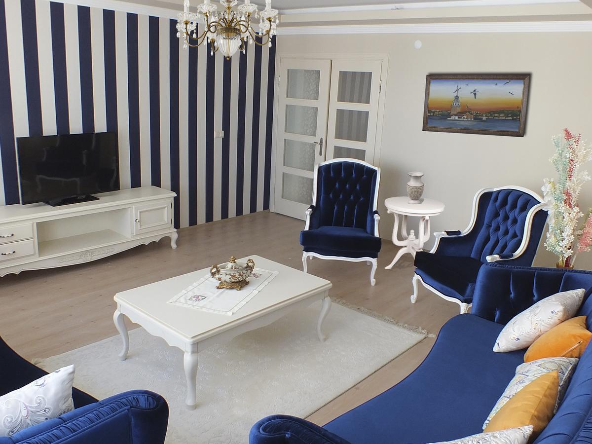 Real King Suite Hotel Trebizonda Exterior foto