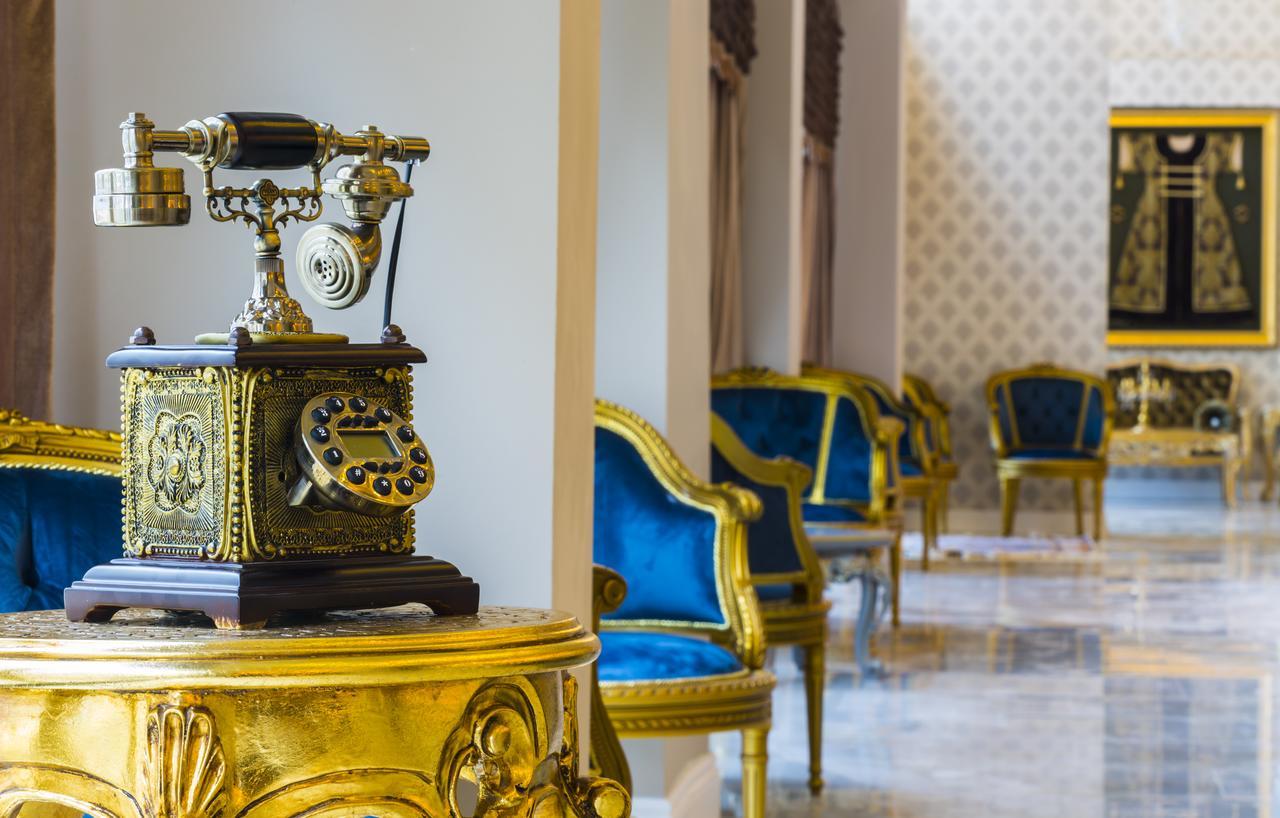 Real King Suite Hotel Trebizonda Exterior foto